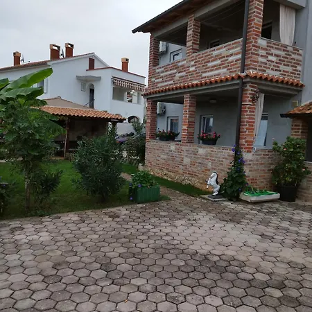 Appartamento Memic 100m Od Mora Porec