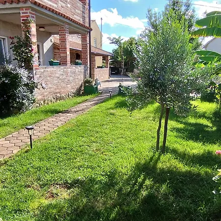 Appartamento Memic 100m Od Mora *