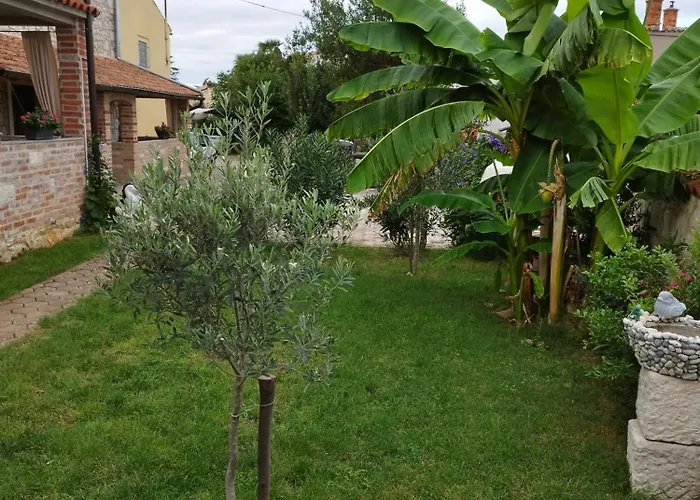 Memic 100m Od Mora Apartmán