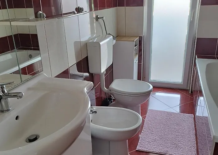 Memic 100m Od Mora Poreč