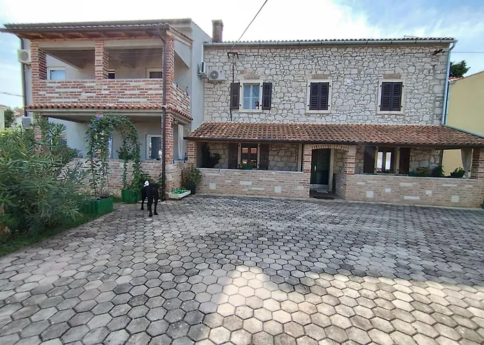 Apartmán Memic 100m Od Mora