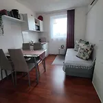 Memić 100m Od Mora *