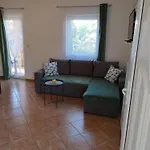 Memic 100m Od Mora Διαμέρισμα
