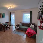 Memic 100m Od Mora Διαμέρισμα