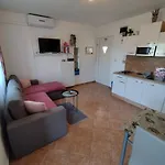 Διαμέρισμα Memic 100m Od Mora